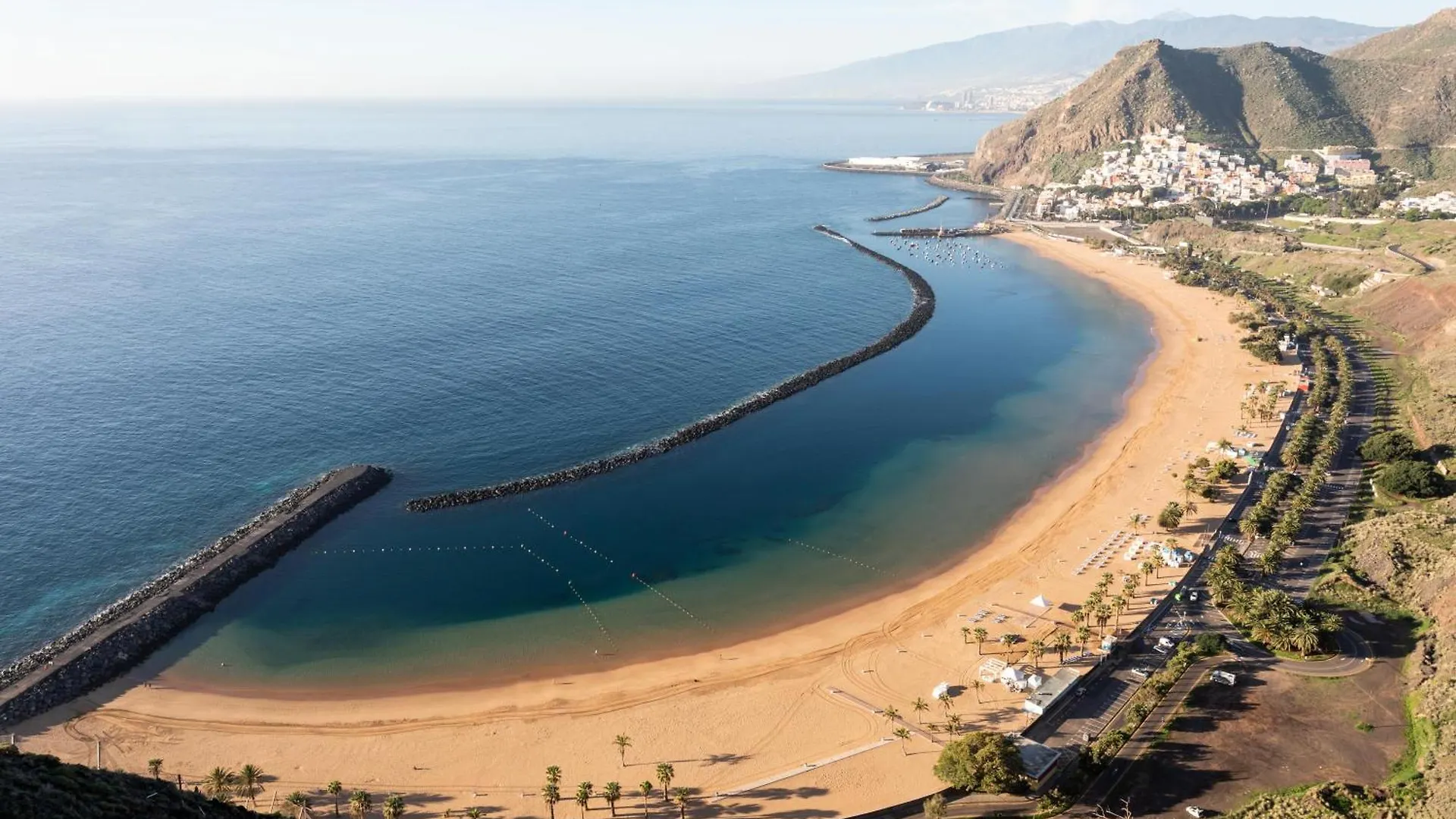 Home2Book Vibrant & Trendy Apt Santa Cruz Center 0*, Santa Cruz de Tenerife