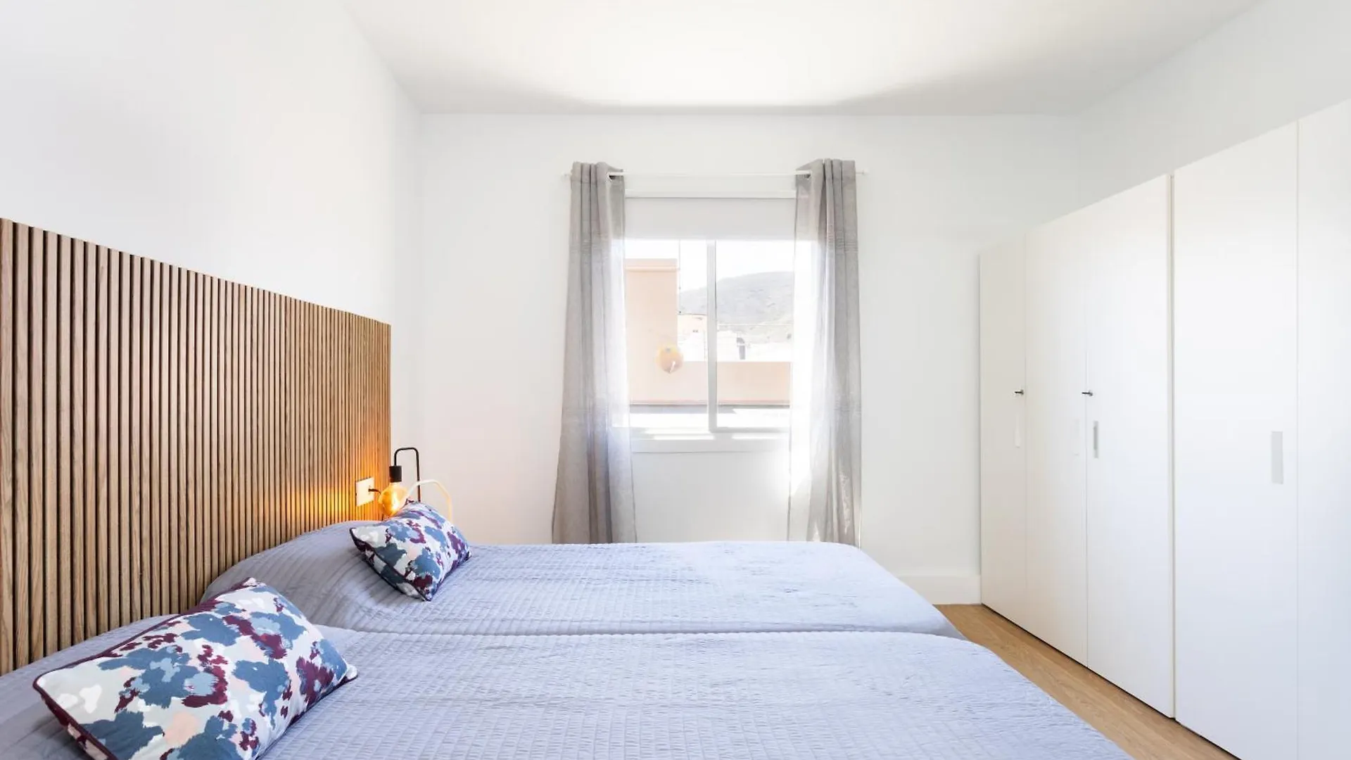 Home2Book Vibrant & Trendy Apt Santa Cruz Center Apartment Santa Cruz de Tenerife